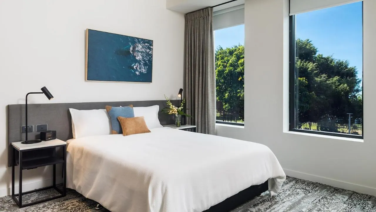 ****  Oaks Cairns Hotel Australia