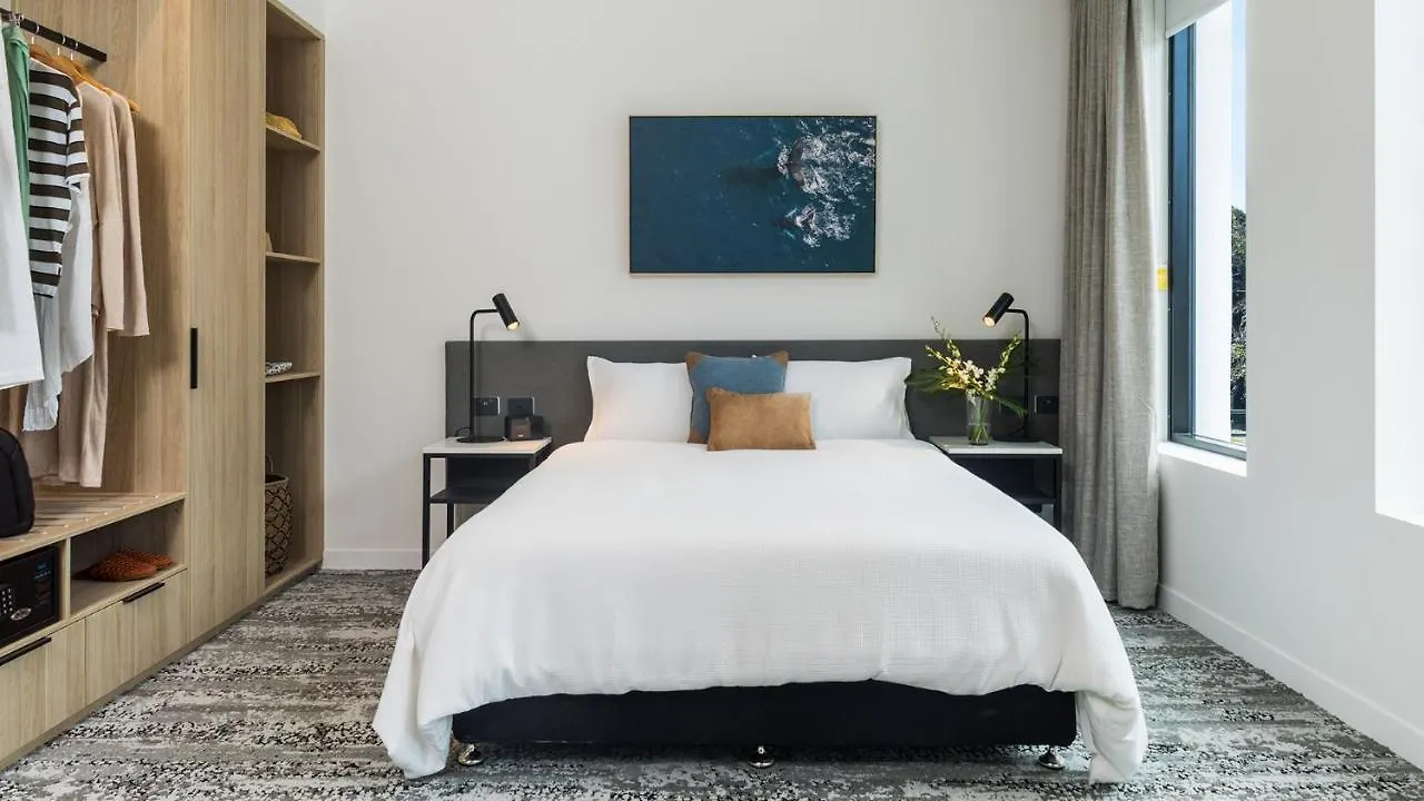 ****  Oaks Cairns Hotel Australia