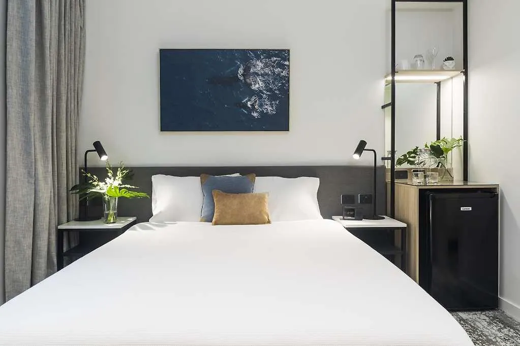 ****  Oaks Cairns Hotel Australia