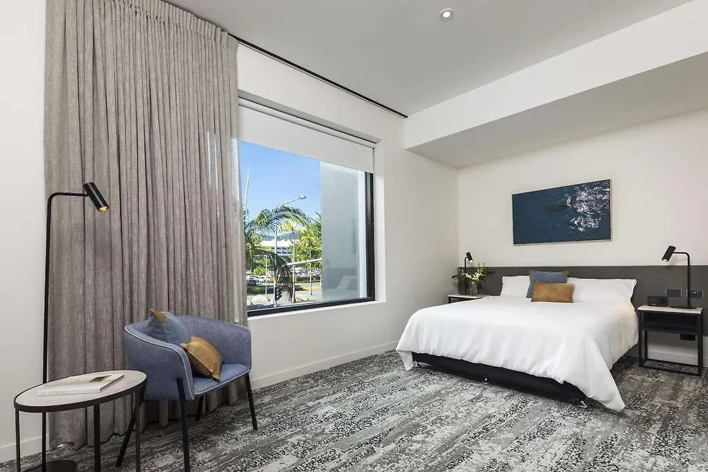 Oaks Cairns Hotel
