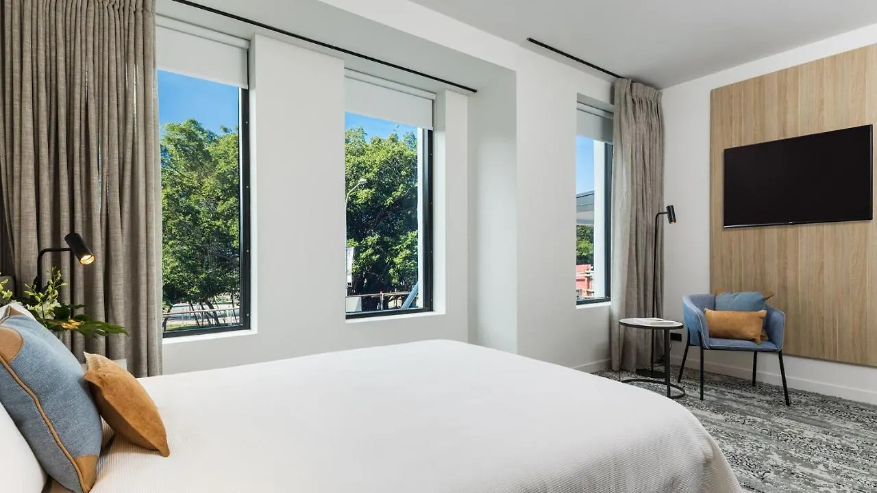 Oaks Cairns Hotel 4*,