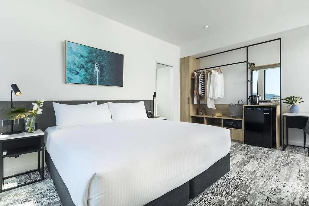 Oaks Cairns Hotel 4*,