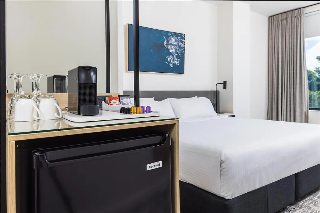 ****  Oaks Cairns Hotel Australia